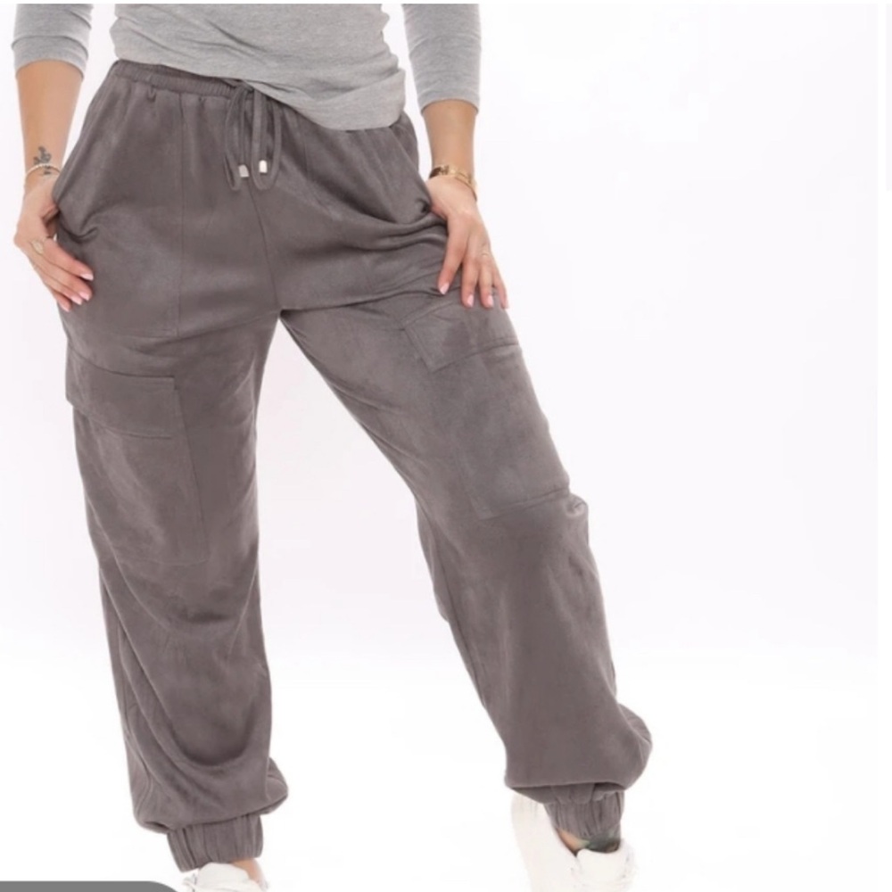 Charcoal Cargo Joggers size large